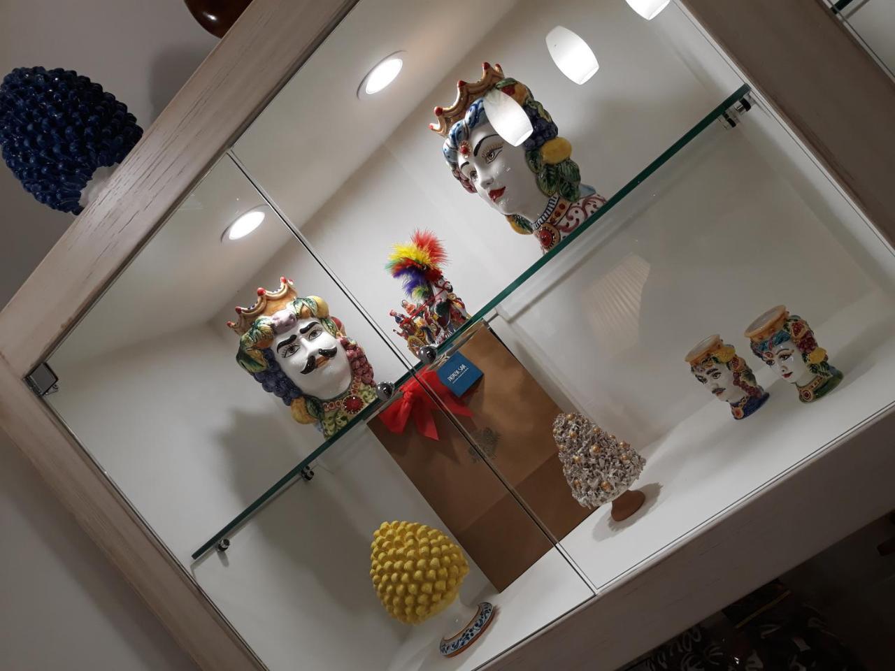 モンレアーレ A Casa Di Simona Bed & Breakfast エクステリア 写真