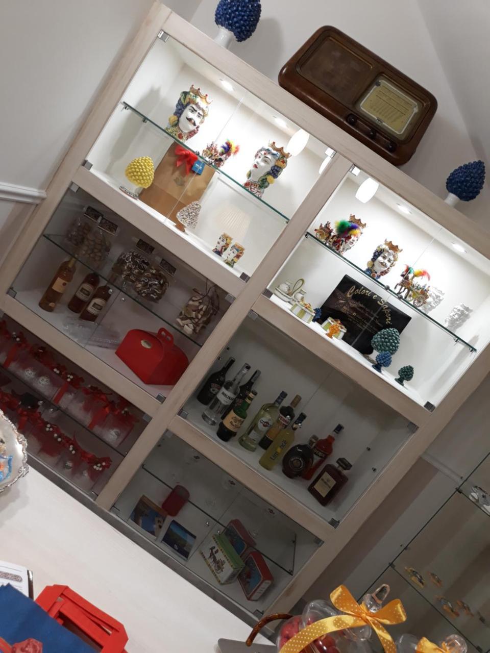 モンレアーレ A Casa Di Simona Bed & Breakfast エクステリア 写真