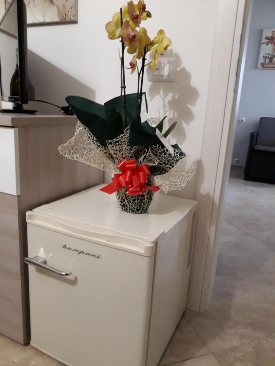 モンレアーレ A Casa Di Simona Bed & Breakfast エクステリア 写真