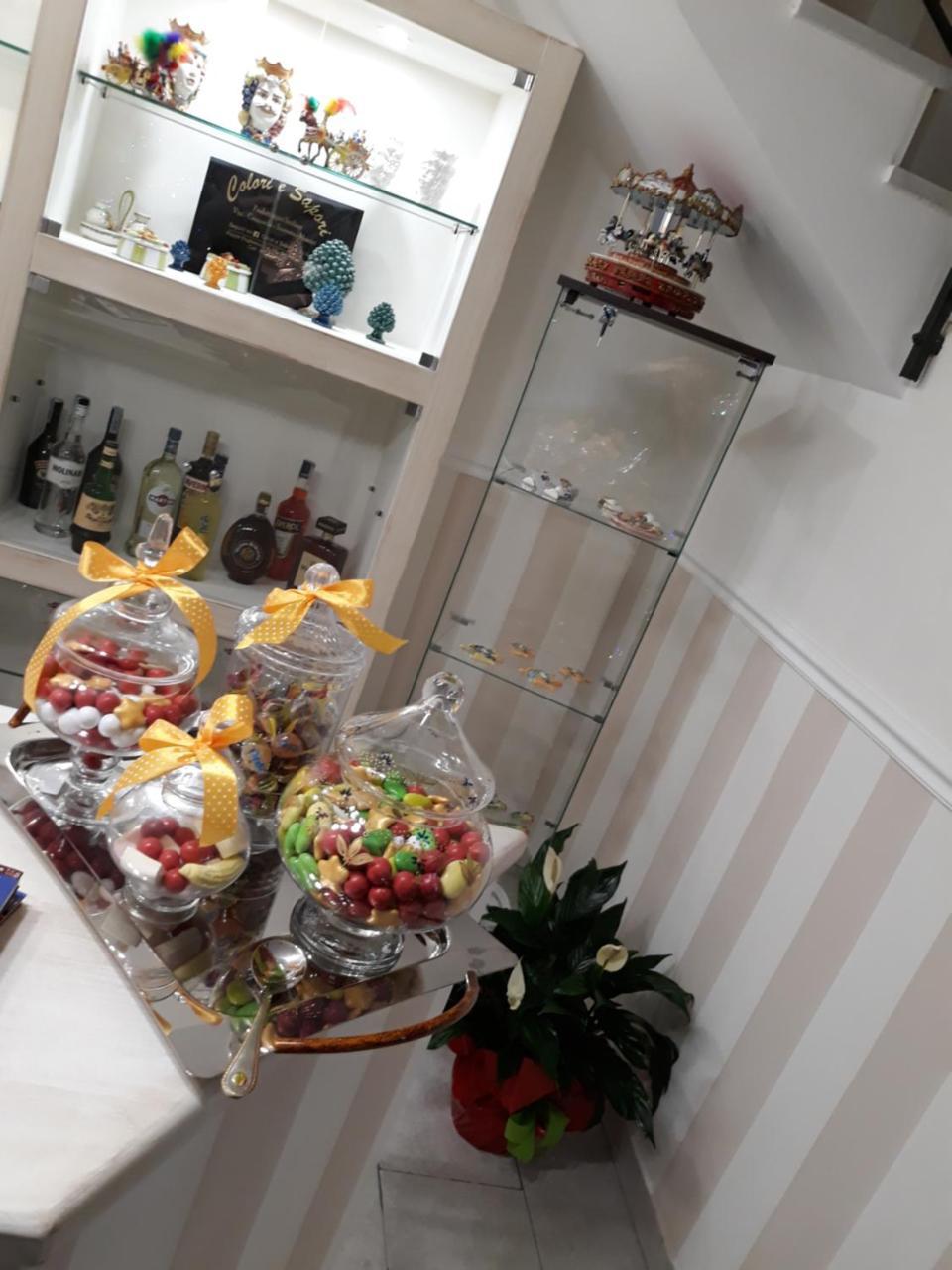 モンレアーレ A Casa Di Simona Bed & Breakfast エクステリア 写真