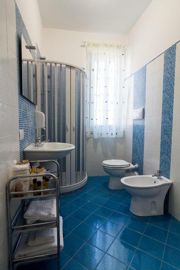 モンレアーレ A Casa Di Simona Bed & Breakfast エクステリア 写真